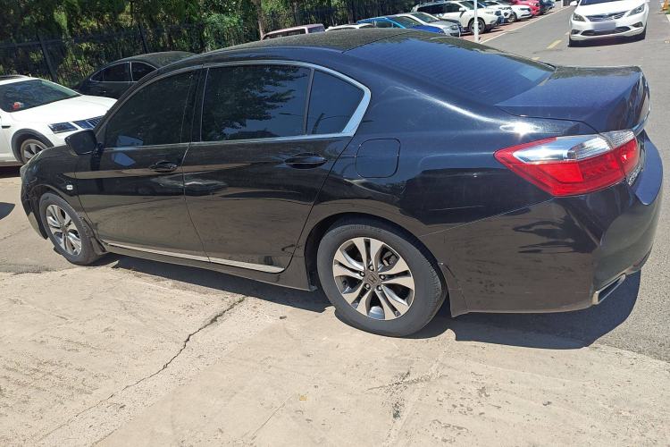 Used Honda Accord 2015 2.0L LX Comfort Edition
