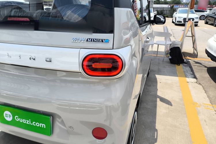 Used Wuling Hongguang MINIEV 2024 3rd Generation 215km Youth Edition