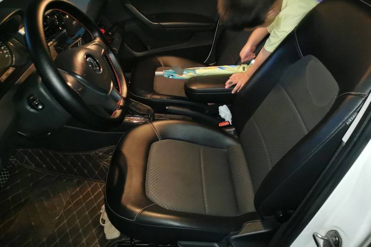 Used Volkswagen Santana 2015 Haval H6 1.6L Automatic Luxury Model