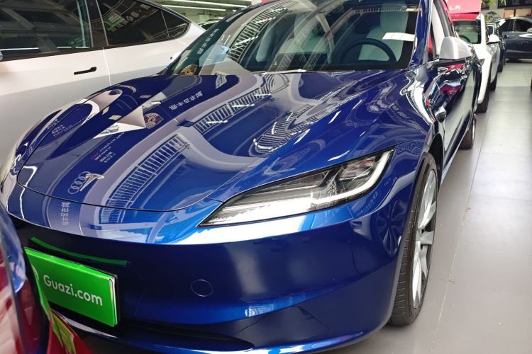 Used Tesla Model 3 2023 Rear-Wheel-Drive Version
