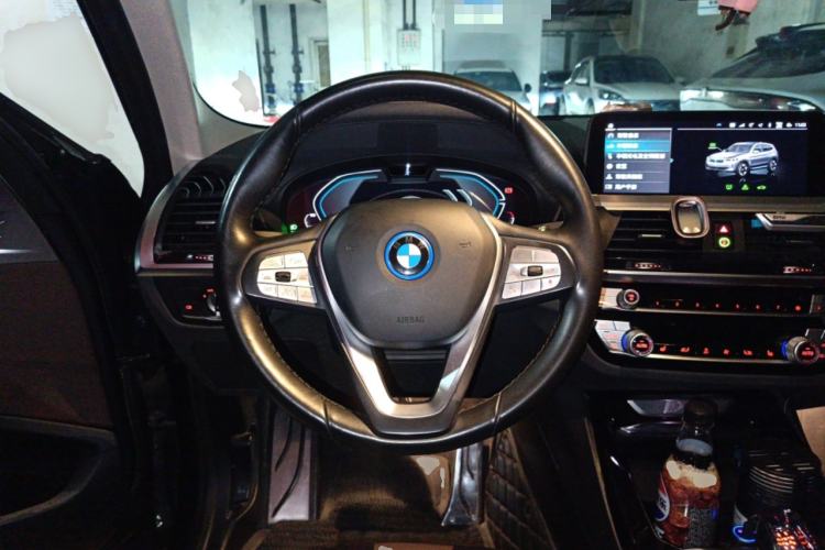 Used BMW iX3 2021 Updated Leading Type Steering Wheel