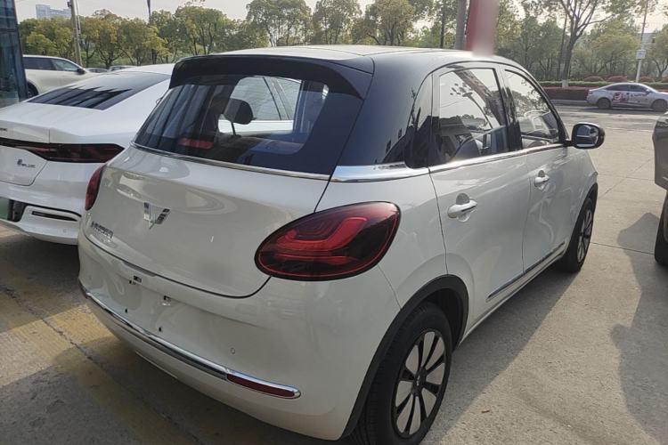 Used Wuling Bingo 2024 333 km Enjoyment Version
