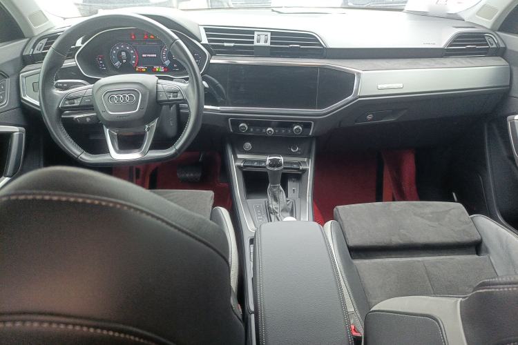 Used Audi Q3 2019 40 TFSI quattro Fashion Dynamic Model