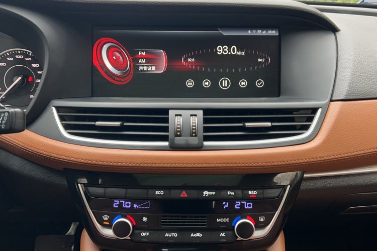 Used BORGWARD BX7 2016 28T Two-Wheel Drive Luxury Version 5 Seats