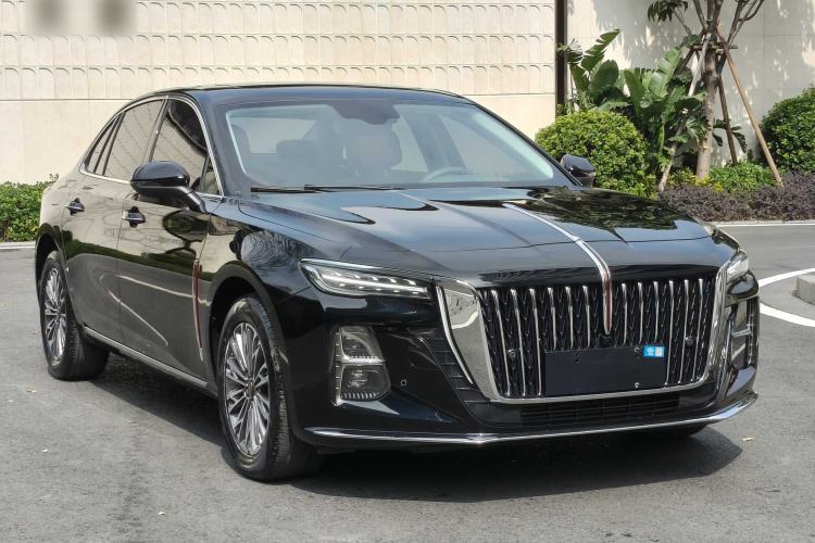 Used Hongqi H5 2025 2.0T Automatic Flag Edition – 500 000 Units Commemorative Version Exterior 5