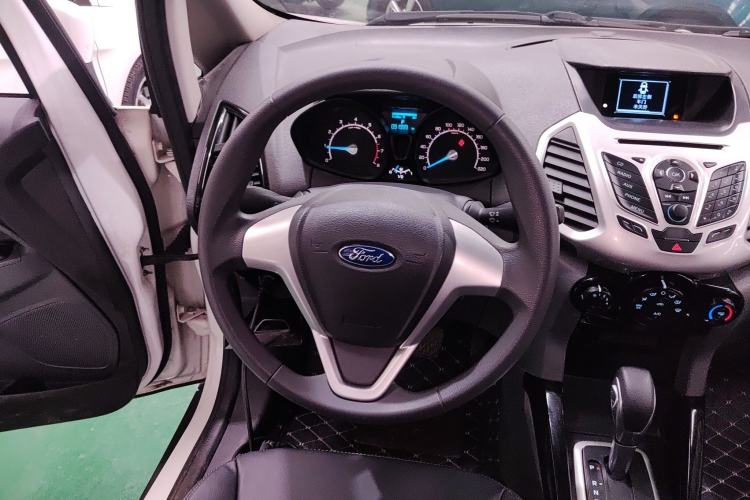 Used Ford EcoSport 2013 1.5L Automatic Fashion Model