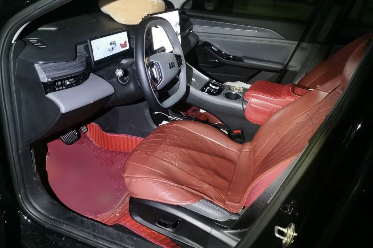 Used Geely Galaxy L6 2025 EM-i 140km Explorer+ Edition
