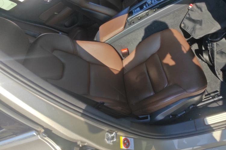 Used Volvo S60 2020 T4 Zhiyi Luxury Edition Right Front Seat