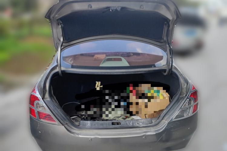 Used Nissan Sunny 2011 1.5XL Manual Deluxe Edition Trunk