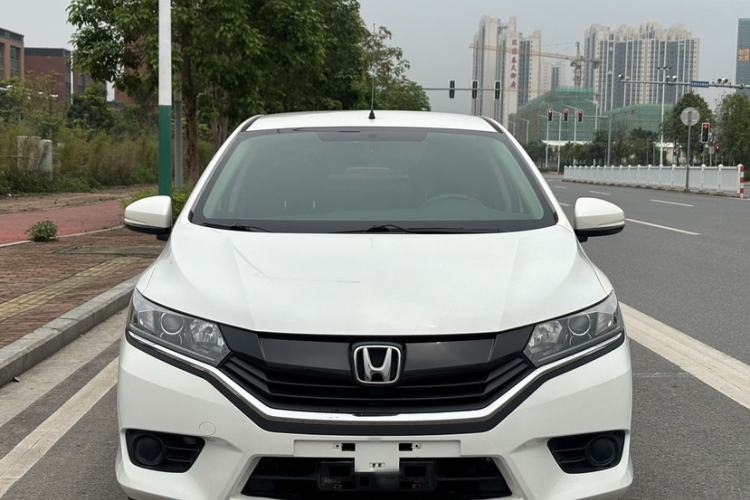 Used Honda Greiz 2016 1.5L CVT Classic Edition Exterior 8