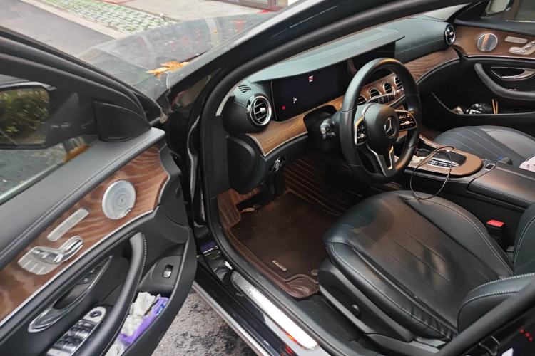 Used Mercedes-Benz E-Class 2019 Restyled E 300 L Luxury Edition Driver Seat