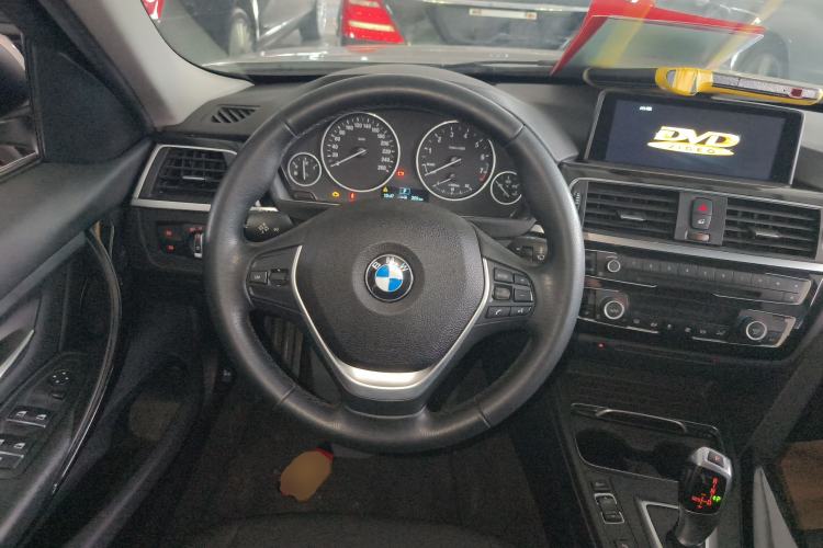 Used BMW 3 Series 2016 320Li Ambition Model Steering Wheel
