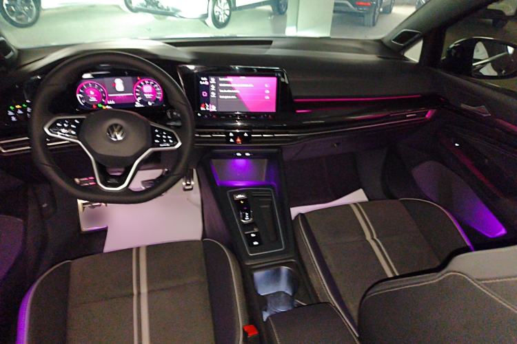 Used Volkswagen Golf 2021 280TSI DSG R-Line
