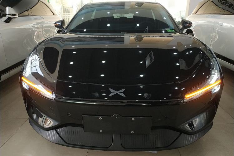 Used XPeng MONA M03 2024 620 with Ultra-Long Range
