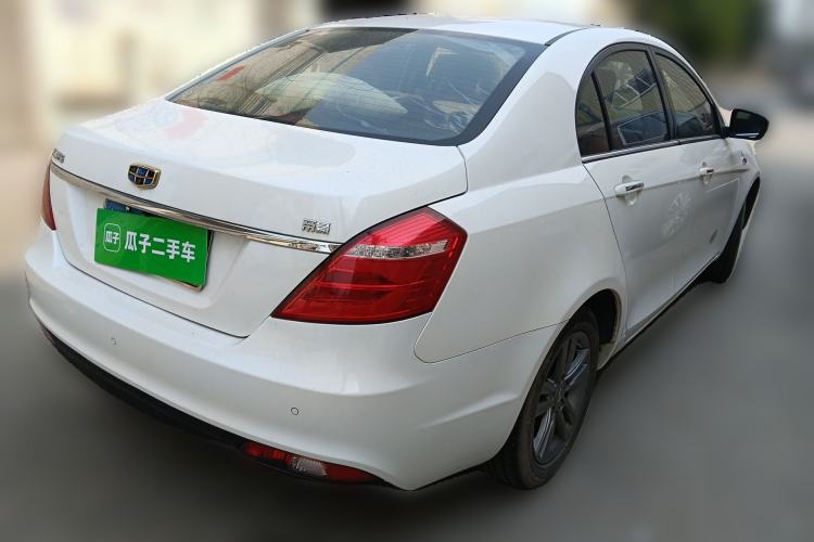 Used Geely Auto Emgrand 2017 Sedan Million Edition 1.5L CVT Upward Version Exterior 5