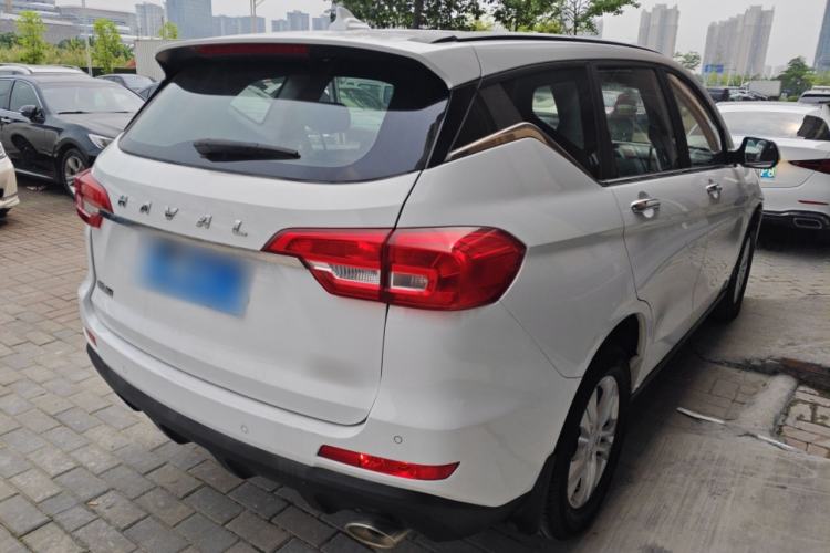 Used Haval M6 2019 1.5T Manual Two-Wheel Drive Urban Version China VI Standard
