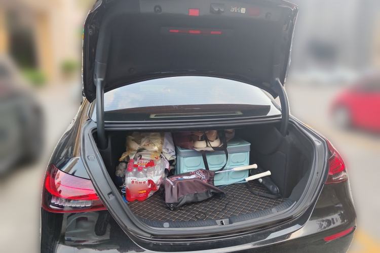 Used Mercedes-Benz E-Class 2023 Updated E 300 L Fashion Edition Trunk