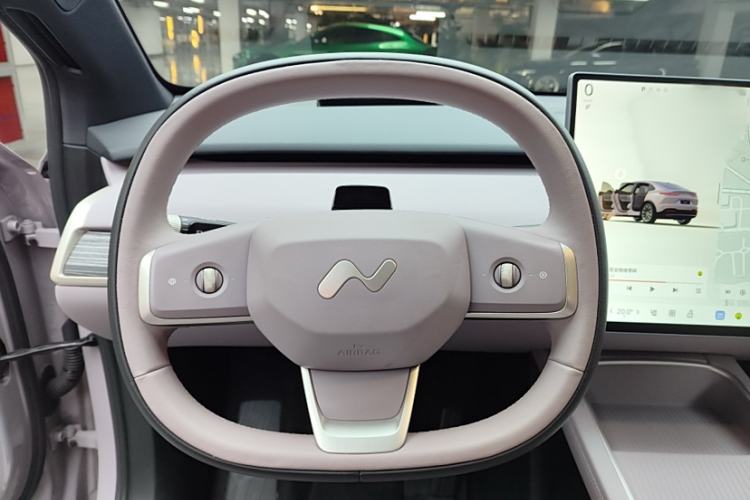 Used ONVO L60 2024 60 kWh All-Wheel Drive