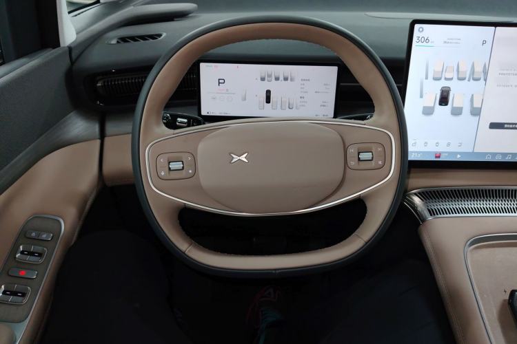 Used XPeng X9 2025 740 Ultra-Long Range Max
