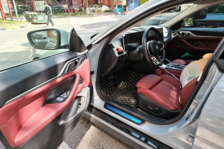 Used BMW 4 Series 2024 425i Gran Coupe M Sport Package Driver Seat