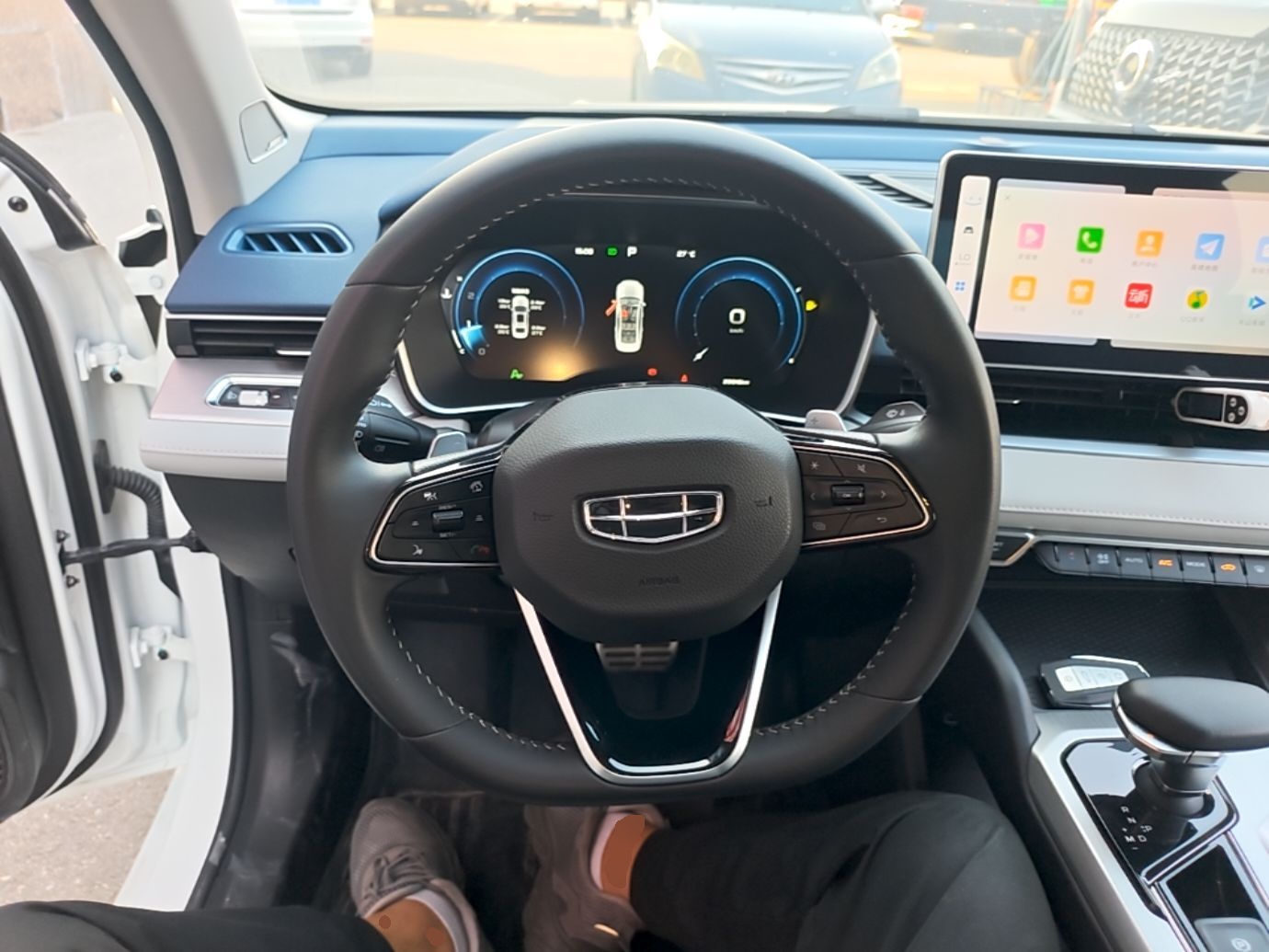 Geely Auto Preface 2023 2.0TD Prestige Version — снимка 13
