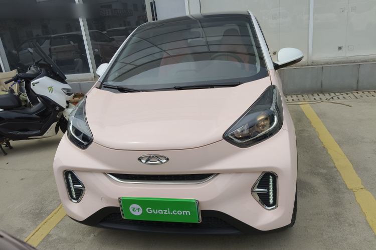 Used Chery QQ Little Ant 2022 Revised Version Sweet Pink Edition Half-Sugar Version Lithium Iron Phosphate 30.7 kWh 30 kW 301 km