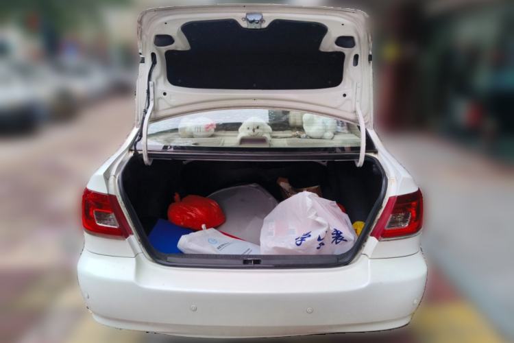 Used Toyota Corolla EX 2011 1.6L Automatic Luxury Edition