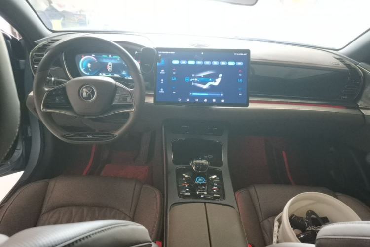 Used BYD Han 2023 EV Champion Edition 605KM Front-Drive Premium Model