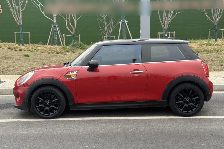 Used MINI 2014 1.5T COOPER Fun
