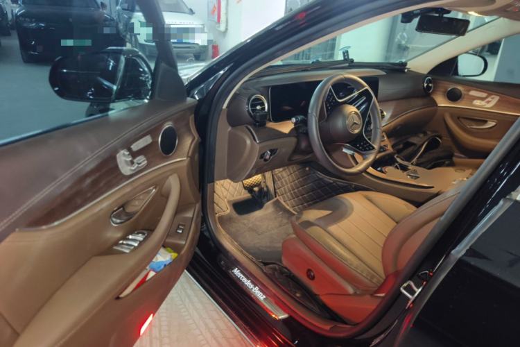 Used Mercedes-Benz E-Class 2023 Updated E 300 L Fashion Edition
