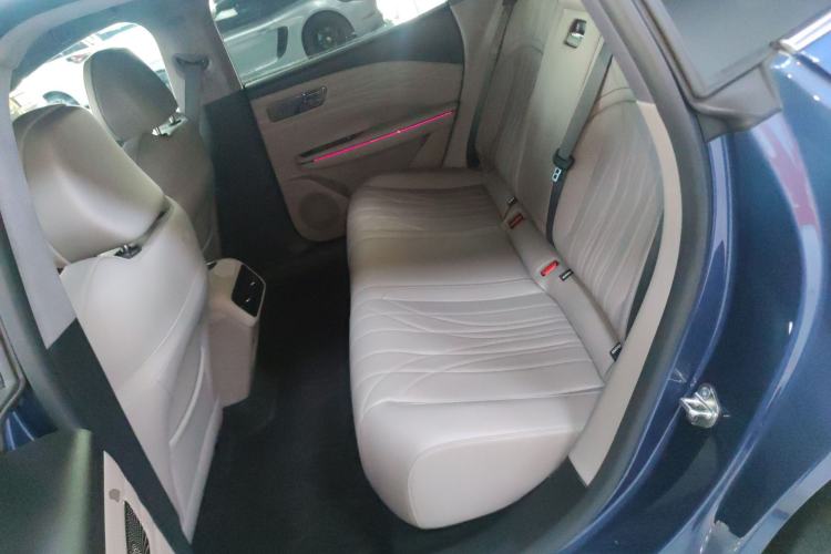 Used Geely Galaxy 8 2025 130km EM-P Starship Edition
