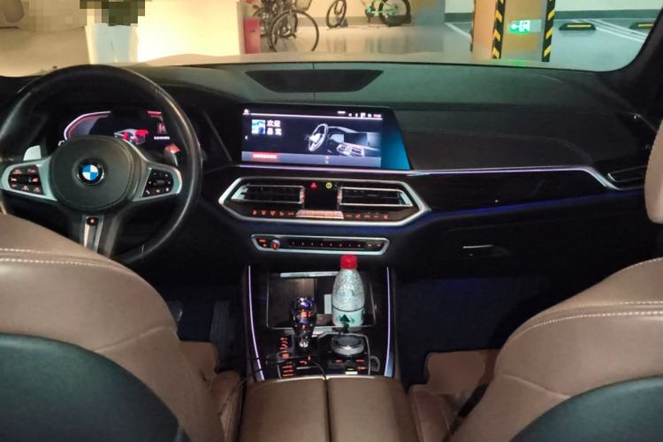 Used BMW X5 2019 xDrive40i Luxury Model with M Sport Package
