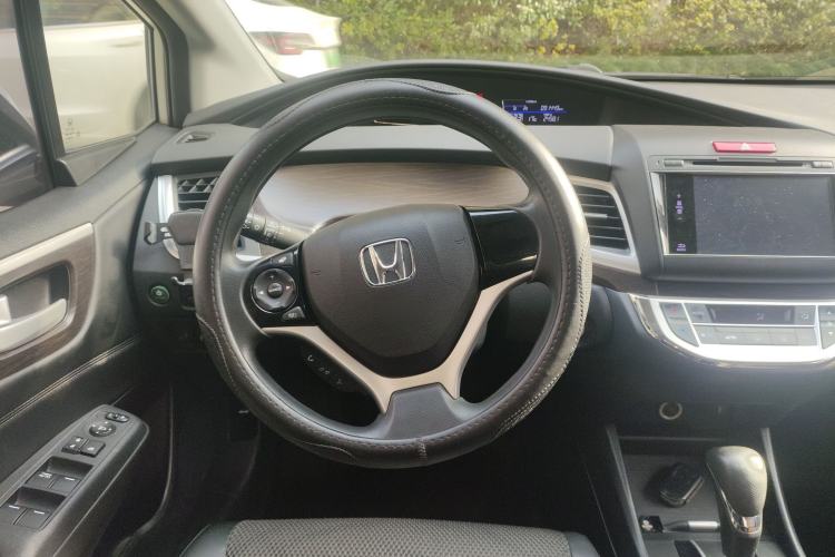 Used Honda Jade 2014 1.8L Automatic Comfort Elite Version 5 Seats