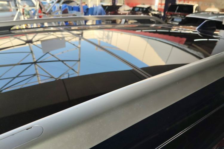 Used Jeep Cherokee 2019 2.0T Two-Wheel Drive Smart Enjoyment Version China V