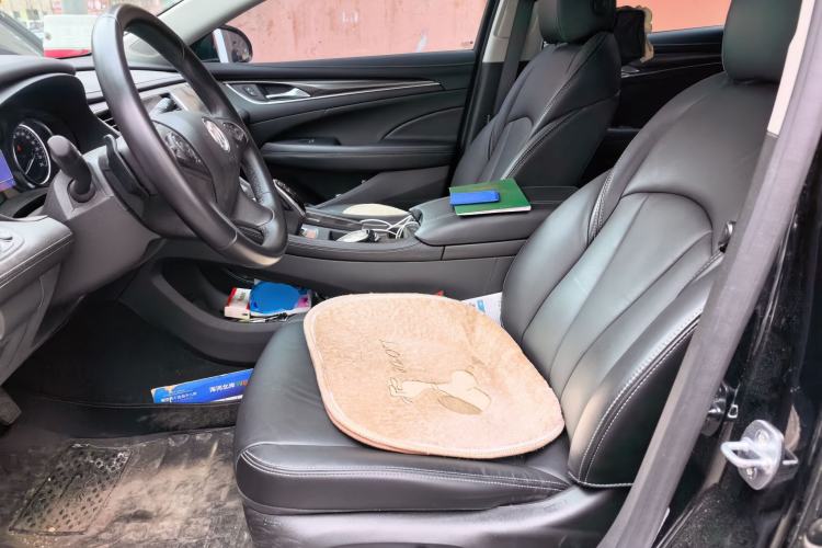 Used Buick LaCrosse 2022 652T Luxury Version
