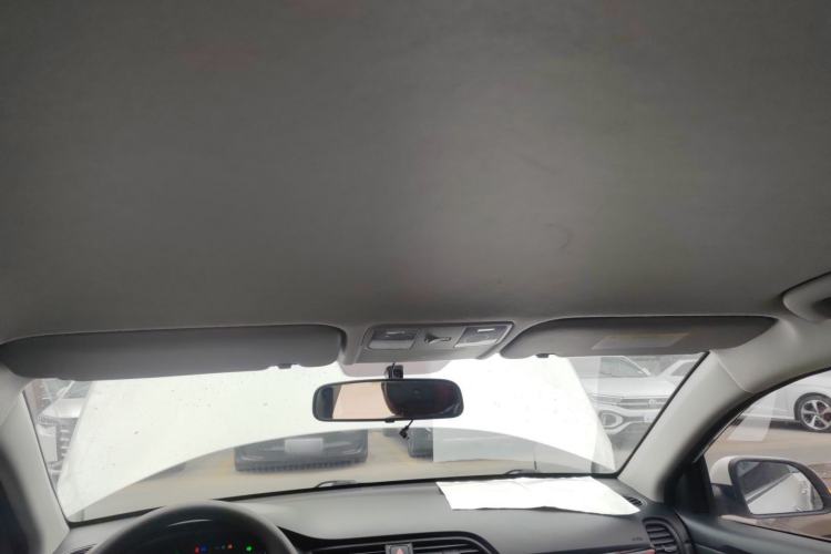 Used Kia KX Cross 2017 1.4L MT GLS