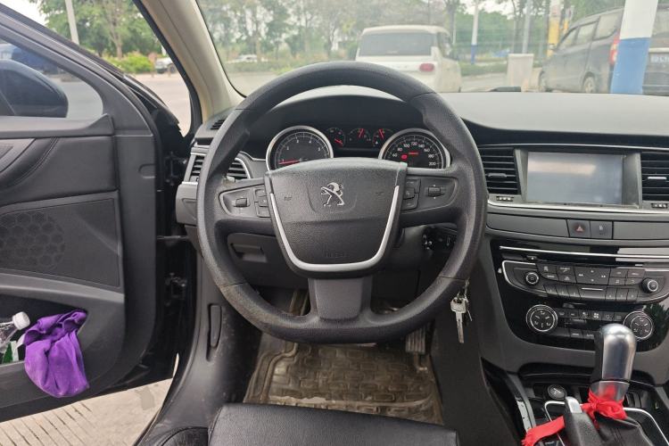 Used Peugeot 508 2012 2.0L Automatic Sunroof Classic Edition Steering Wheel