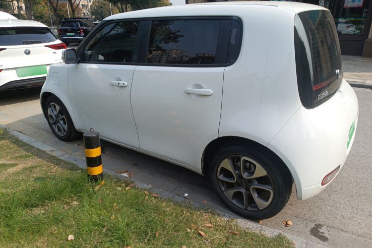 Used ORA White Cat 2022 Upgraded Model 305km Range Luxury Version Lithium-Ion Battery