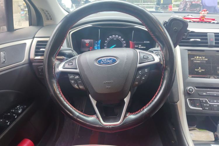 Used Ford Mondeo 2013 2.0L GTDi 200 Luxury Model