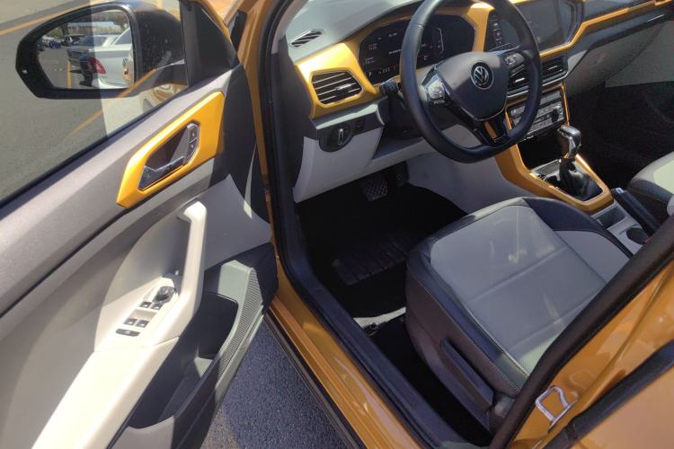 Used Volkswagen T-Cross 2020 280TSI DSG Comfort Edition Driver Seat