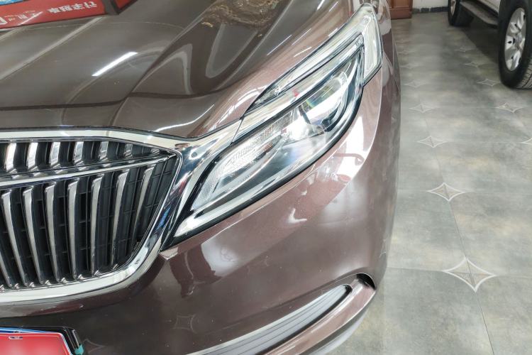 Used Buick GL8 2017 ES 28T Comfort Model China V Standard
