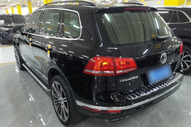 Used Volkswagen Touareg 2017 3.0 TSI Touareg Model Rear Left 45 Deg