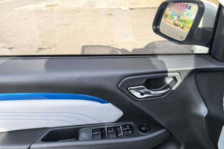 Used Soueast DX3 2018 EV Flagship Model Interior 1