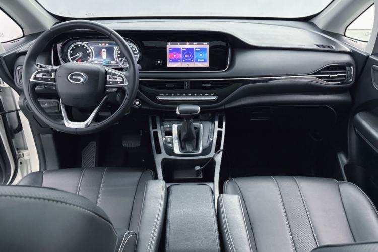 Used GAC Trumpchi M6 2021 270T DCT Luxury Edition (7 Seats) Interior 2