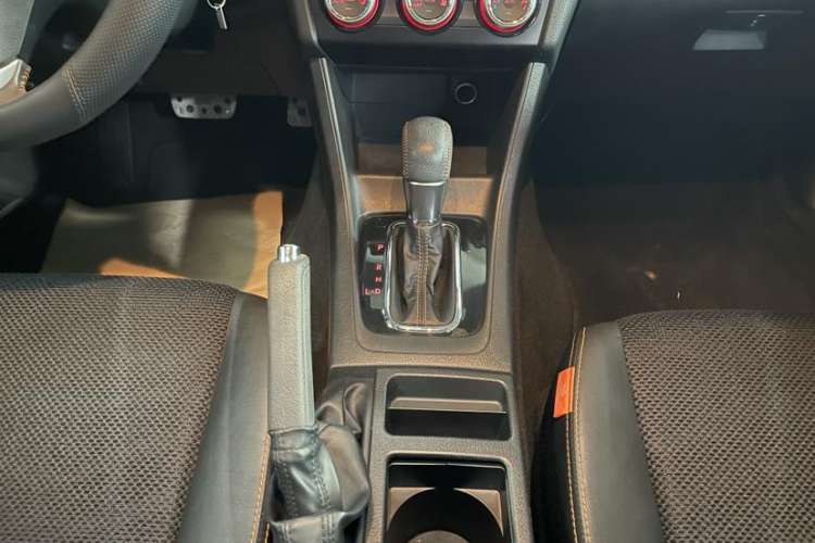 Used Subaru XV 2015 2.0i Special Edition Sport Model
