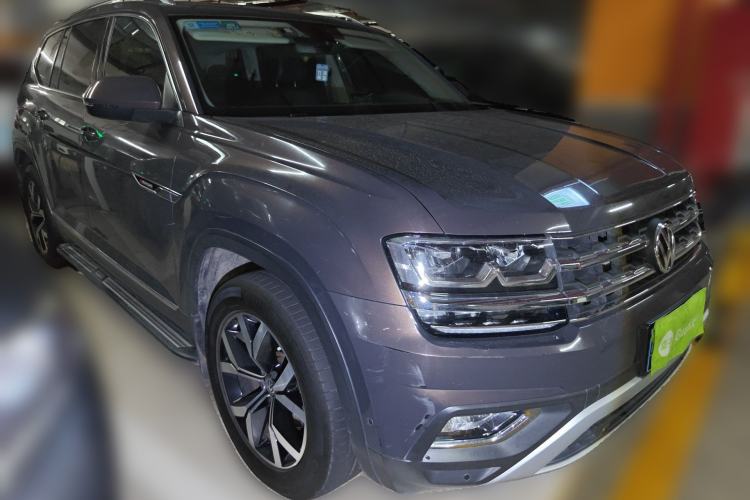 Used Volkswagen Teramont 2017 380TSI Four-Wheel Drive Luxury Edition Front Right 45 Deg