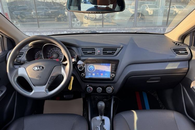 Used Kia K2 2015 Sedan 1.4L Automatic GLS