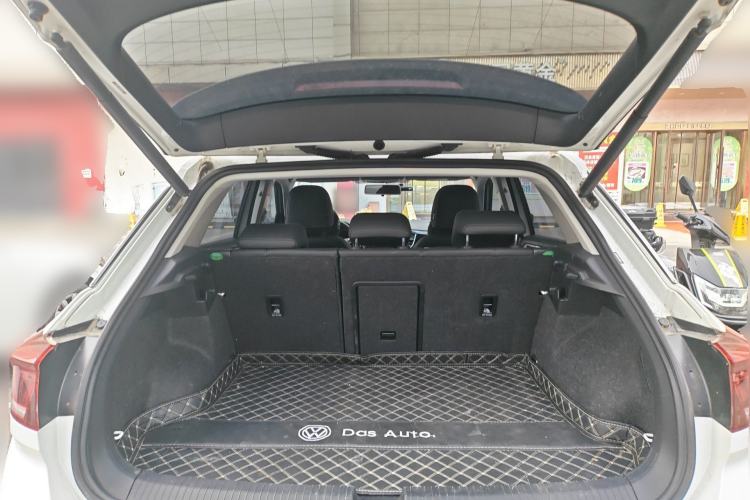 Used Volkswagen T-ROC 2022 280TSI DSG Two-Wheel Drive Elite PLUS Trunk