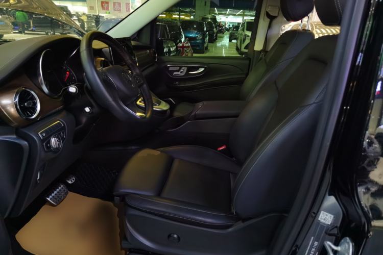 Used Mercedes-Benz V-Class 2022 V 260 Prestige Edition
