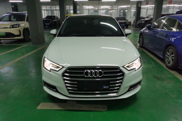 Used Audi A3 2020 Restyled Sportback 35 TFSI Entry-Level China VI Emission Standard
